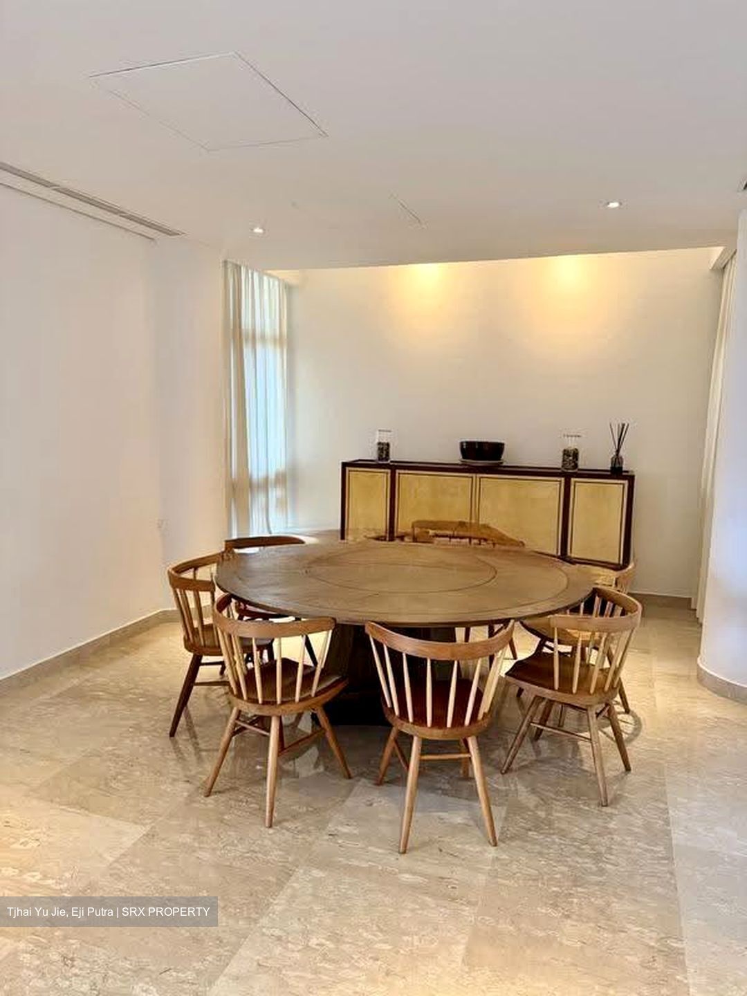 The Colonnade (D10), Condominium #620597661
